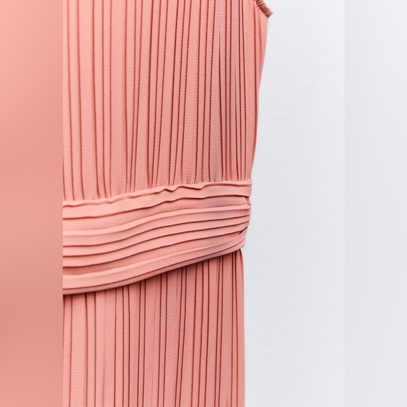 NWT ZARA Medium Jumpsuit Pleated Halter Neck Waistband Wide Leg Trousers Pink - Picture 4 of 8